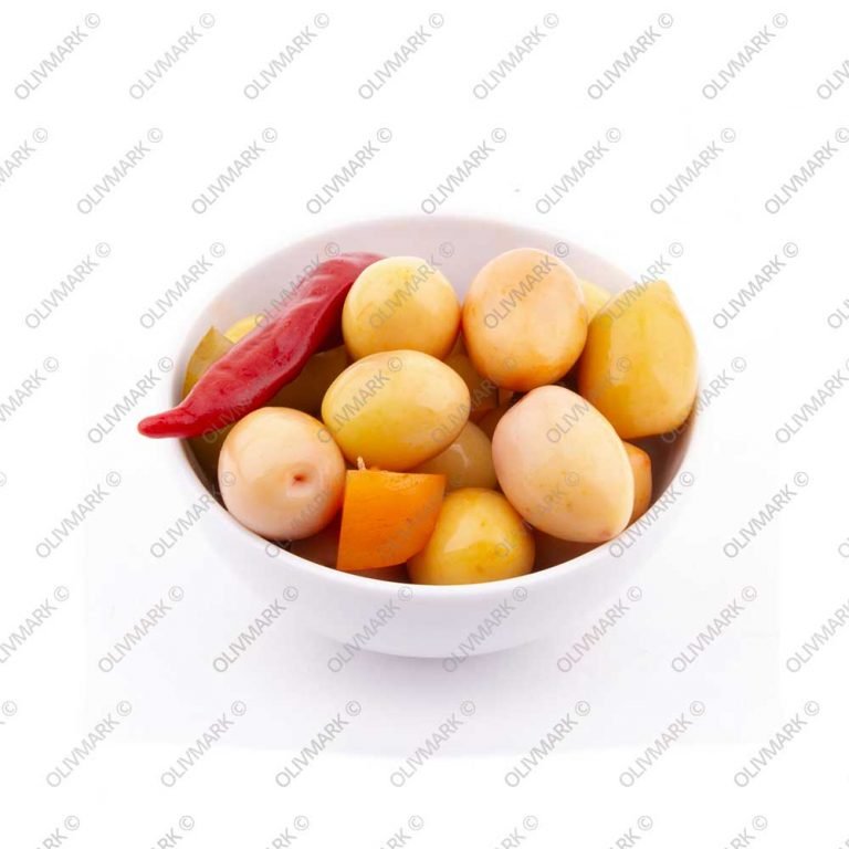 Olives marinées